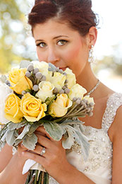 Bride with her lovely yellow flowers and jewelry