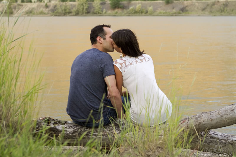 Engagement session in Kamloops, British Columbia
