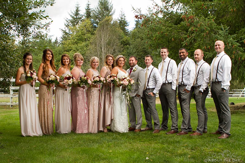 Bride and Groom with their full wedding party