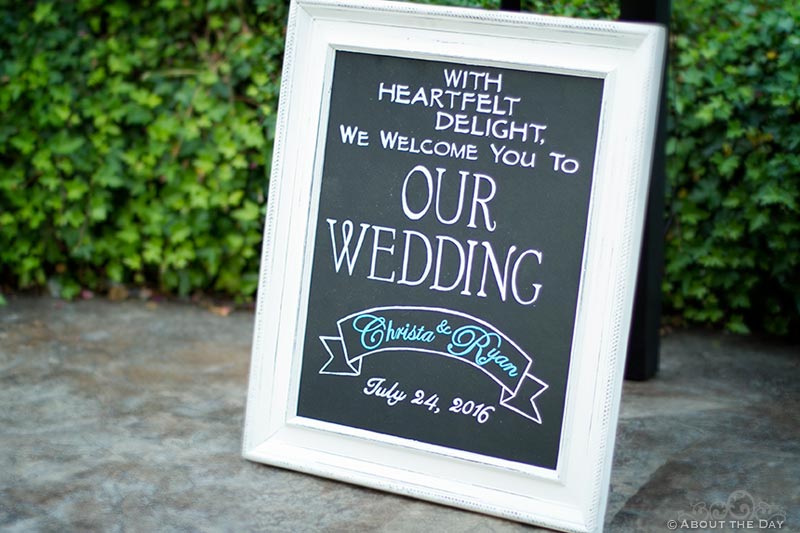 Welcome to the wedding sign at Hidden Meadows