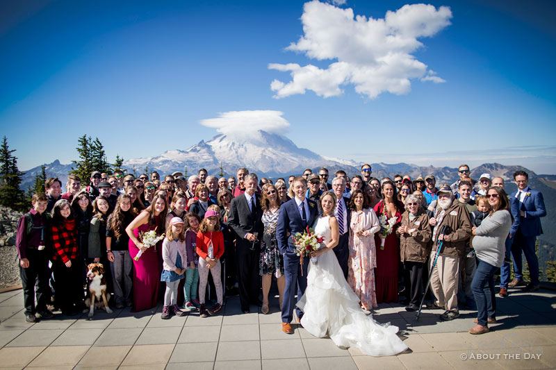 Everybody get's in the picture at Andrew & Alex's wedding