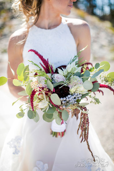 The Bride and her lovely flowers