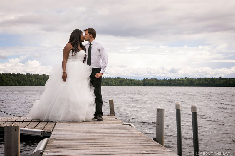 A romatic wedding kiss on Keith Island in Manitowish Waters