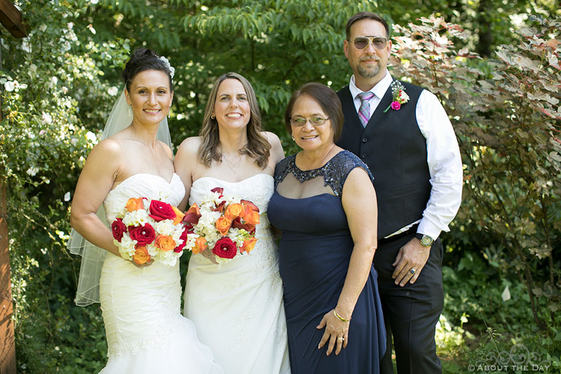2 Brides with extended parents