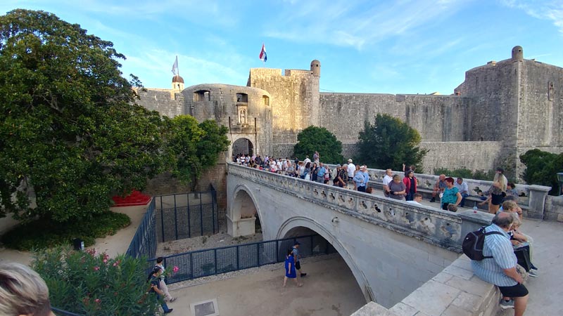 Debrovnik's main gate entry is swamped by tourists