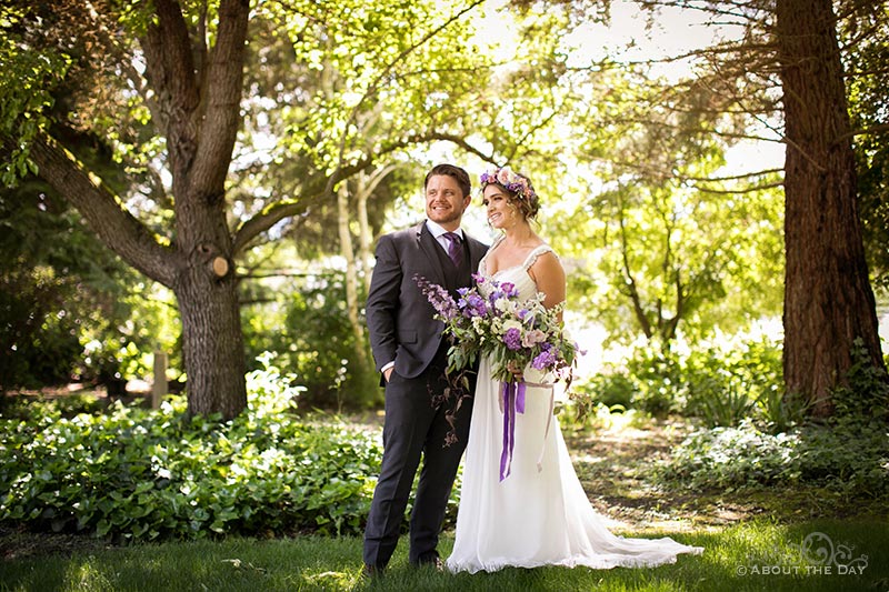 A perfect moment with Jacob & Raquel at Wisteria Gardens in Medford, Oregon