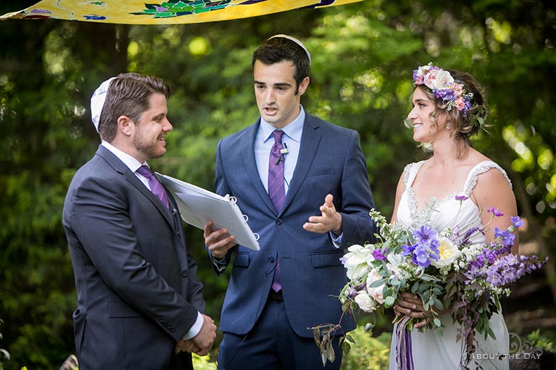Jacob & Raquel recite vows during the wedding ceremony
