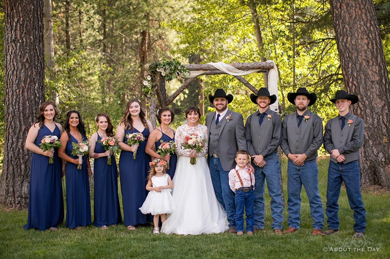 James & Courtney with their wedding party